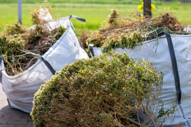 Best Yard Waste Removal  in Fair Oaks, GA